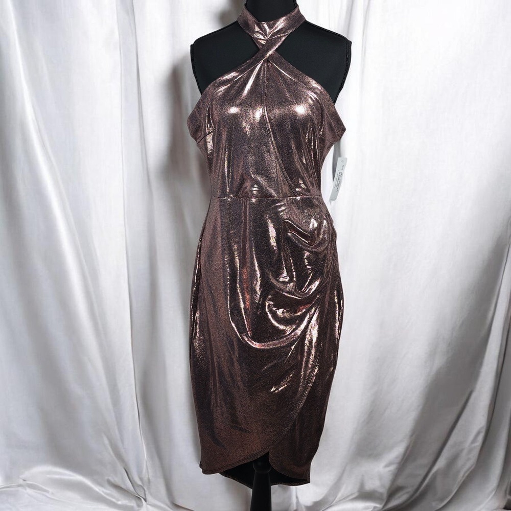 NEW Venus Bodycon Dress Woman Medium Shimmering‎ Metallic Rose Gold Halter Neck